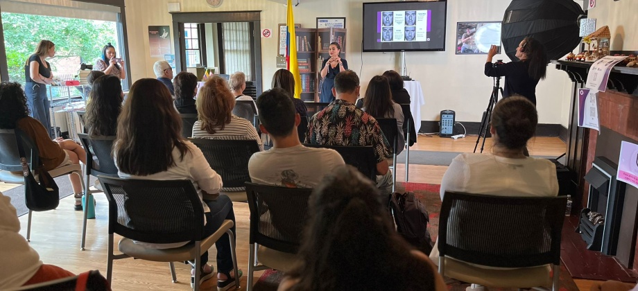 Consulado de Colombia en Calgary organizó el Taller “La importancia de la Comunicación No Verbal”